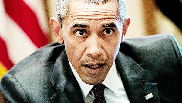 Γιατί  ο λογαριασμός του Barack Obama στο Twitter ακολουθεί porn stars;