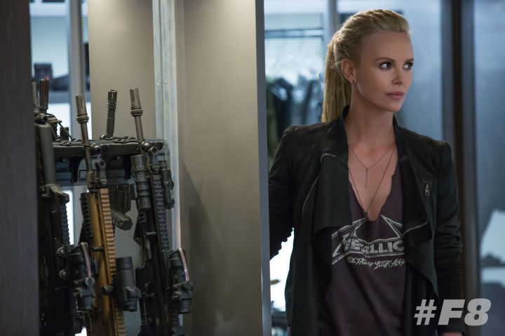 Πρώτη εικόνα της Charlize Theron από το Fast 8