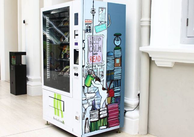 Το πρώτο ΑΤΜ βιβλίων είναι γεγονός! (video)