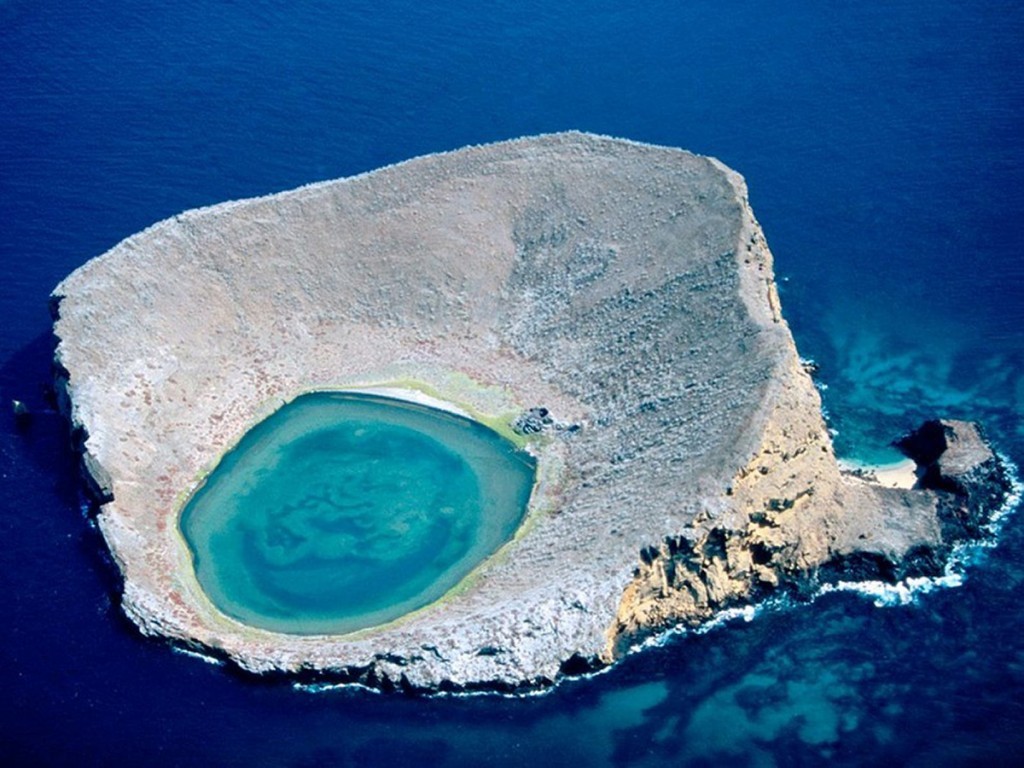 Rocas Baimbridgen: Το γαλάζιο μάτι του ωκεανού