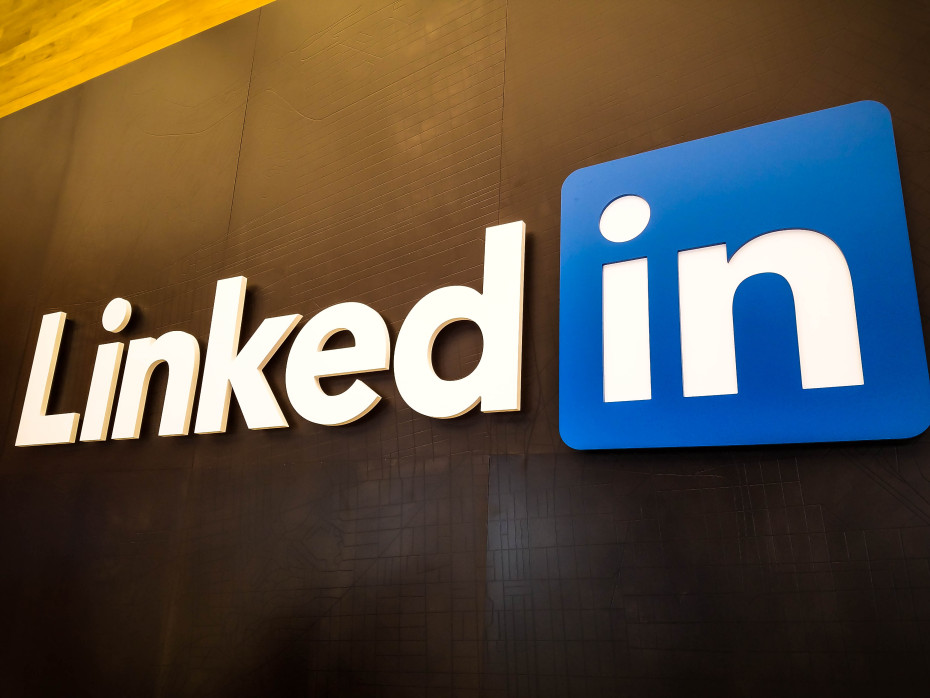 Το LinkedIn ανήκει πλέον στη Microsoft