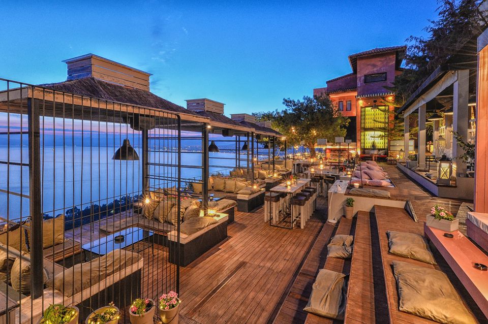 Arossa εκεί πρέπει να πας αυτό το καλoκαίρι