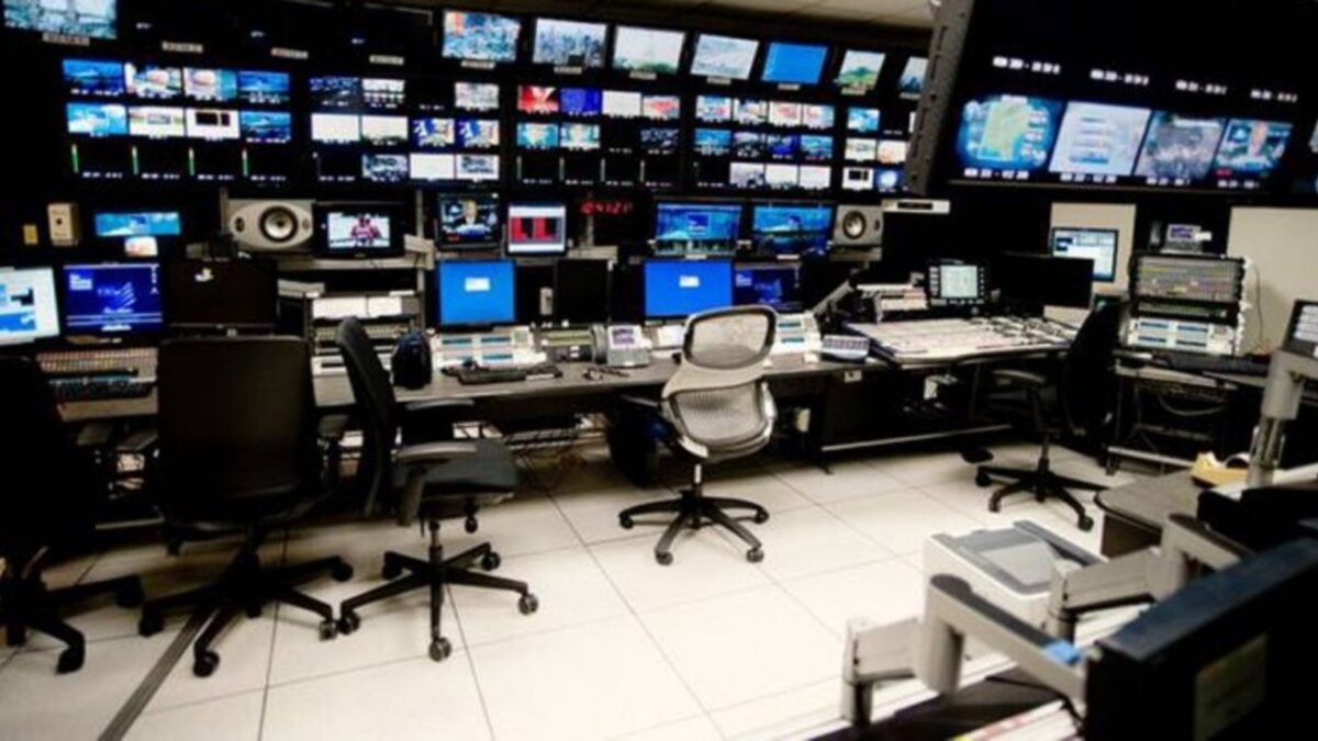 Γιατί έκλεισε το Mega;