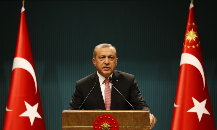 Ερντογάν : Λουκέτο σε πάνω από 100 ΜΜΕ