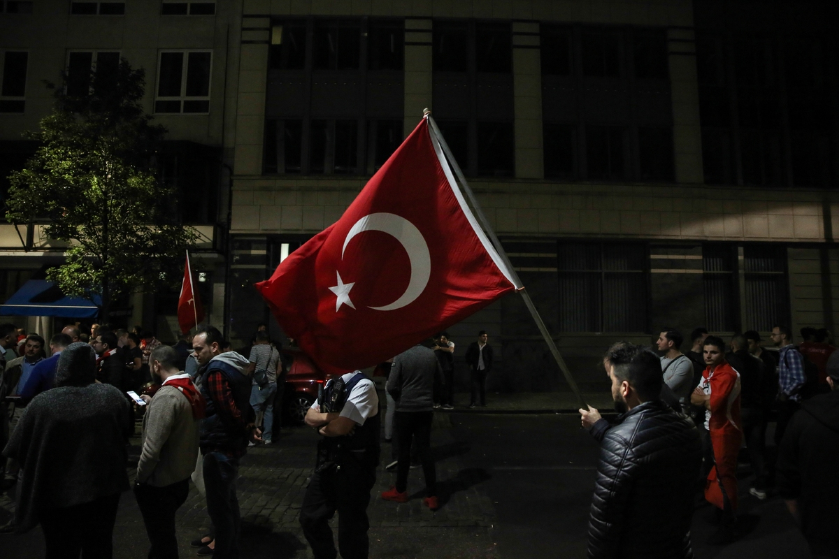 H Σουηδία δεν εκδίδει Τούρκους πραξικοπηματίες