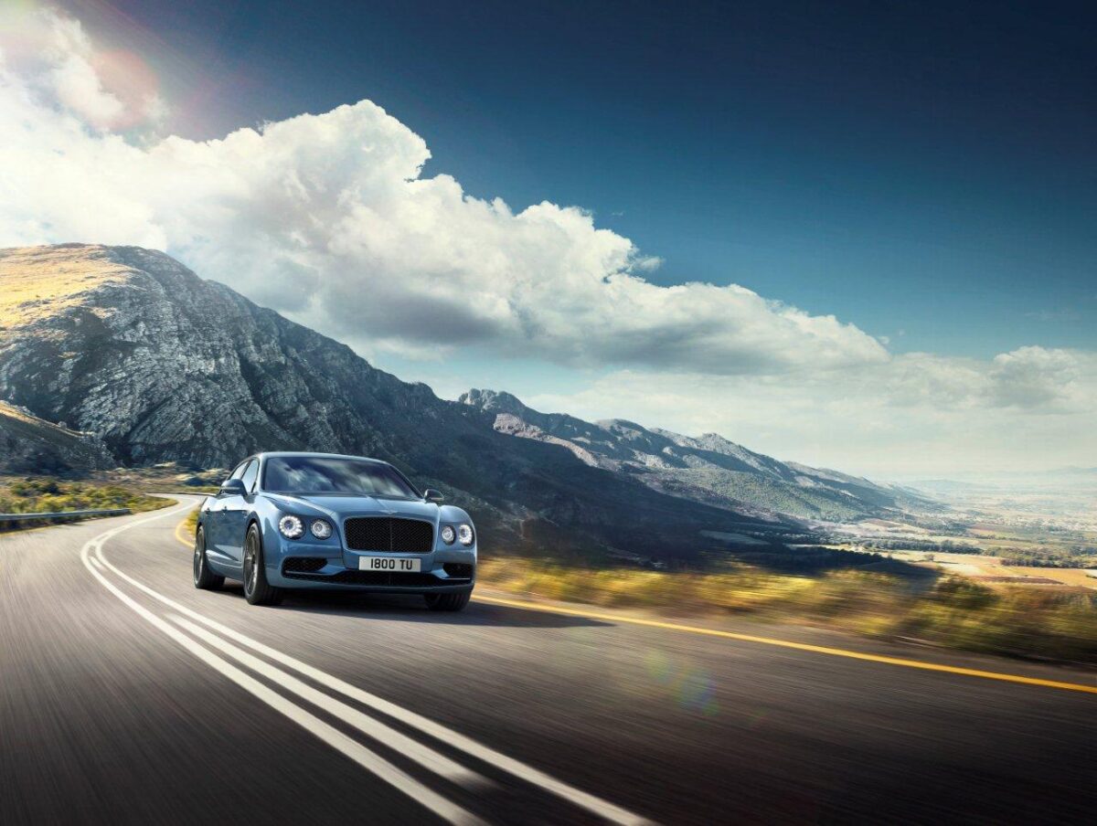 Bentley Flying Spur W12 S: Η επιτομή του στυλ και της δύναμης (photos)