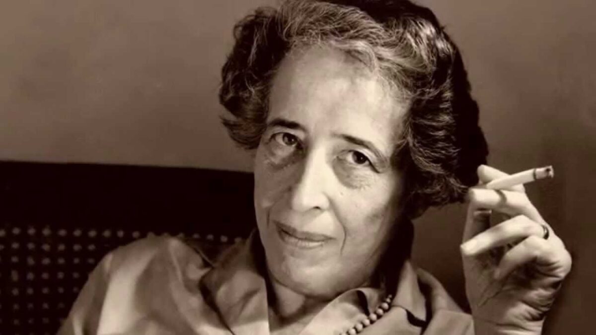 Hannah Arendt: Δεν υπάρχουν επικίνδυνες σκέψεις. Το να σκέφτεσαι αυτό καθεαυτό είναι επικίνδυνο.
