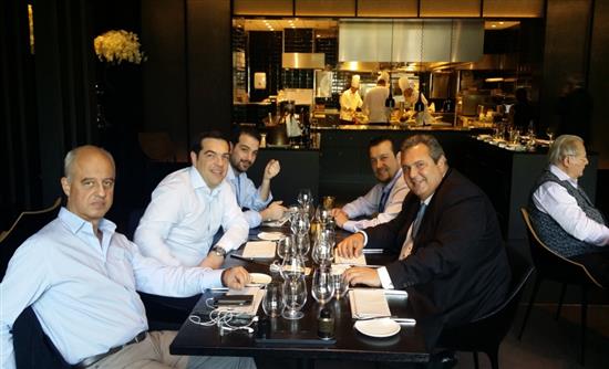 Τι λένε οι μαγνητοταινίες του Νίκου Παππά με τον Τσίπρα στο σουβλατζίδικο των Βρυξελλών;