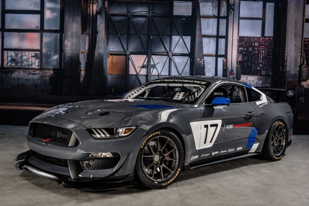 Στην Έκθεση SEMA 2016 η νέα αγωνιστική Ford Mustang GT4!