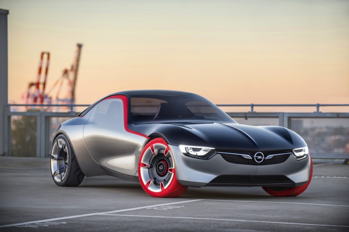 Τι μέλλει γενέσθαι με το διαστημικό Opel GT Concept;