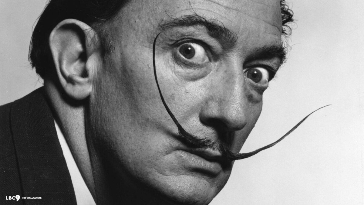 Salvador Dali | Το μόνο πράγμα που δεν χορταίνει ο κόσμος είναι οι υπερβολές.