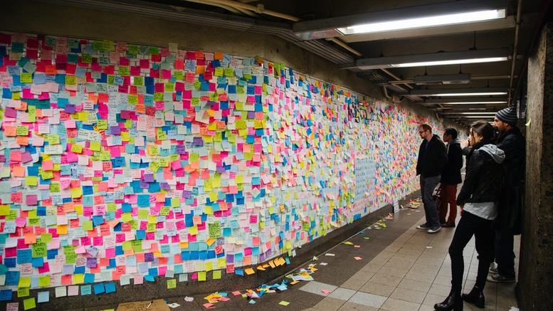 Metro – Therapy: Ένα δημόσιο έργο στο μετρό της Νέας Υόρκης