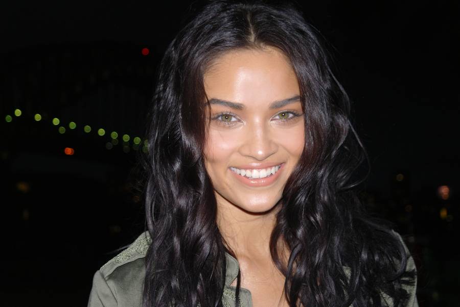 Η Shanina Shaik πιο ερωτική από ποτέ χορεύοντας αισθησιακά