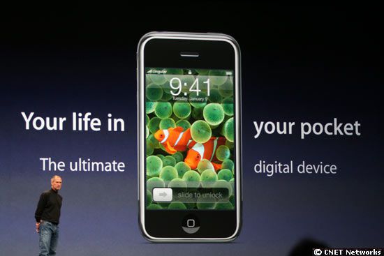 «Kλείνει» 10 χρόνια το iPhone