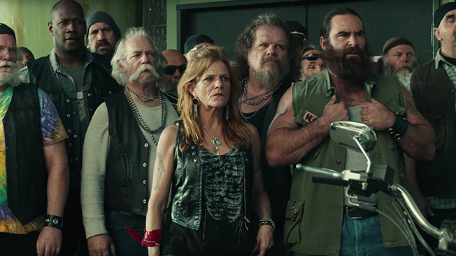 Το νέο, υπέροχο spot της Mercedes από τους αδελφούς Cohen!