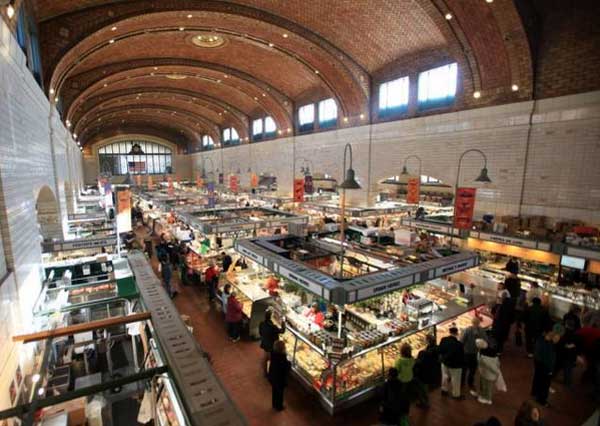 Το ελληνικό παντοπωλείο που κάνει θραύση στη Νέα Υόρκη