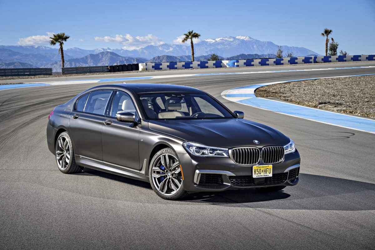 BMW M760Li xDrive: Επίδειξη δύναμης και πολυτέλειας! (photos)