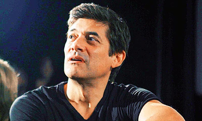 Επίτιμος δημότης Αθηναίων ο Γιώργος Χωραφάς