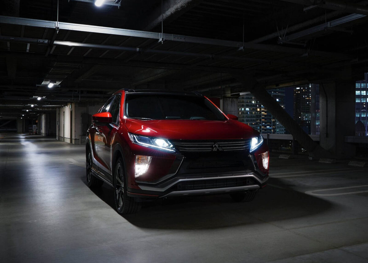 Mitsubishi Eclipse Cross: Επιστροφή στο μέλλον! (photos)