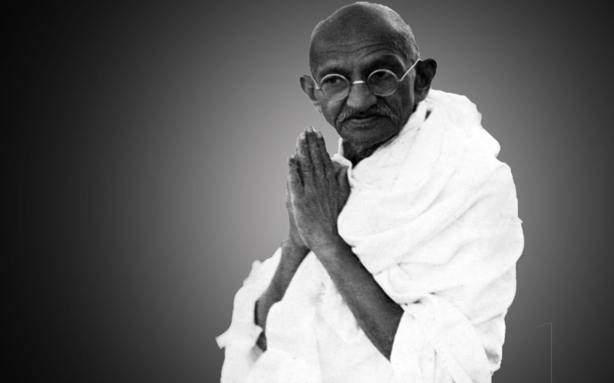 Mαχάτμα Γκάντι: Τη μέρα που η δύναμη της αγάπης θα υπερνικήσει την αγάπη της δύναμης, ο κόσμος θα γνωρίσει την ειρήνη.