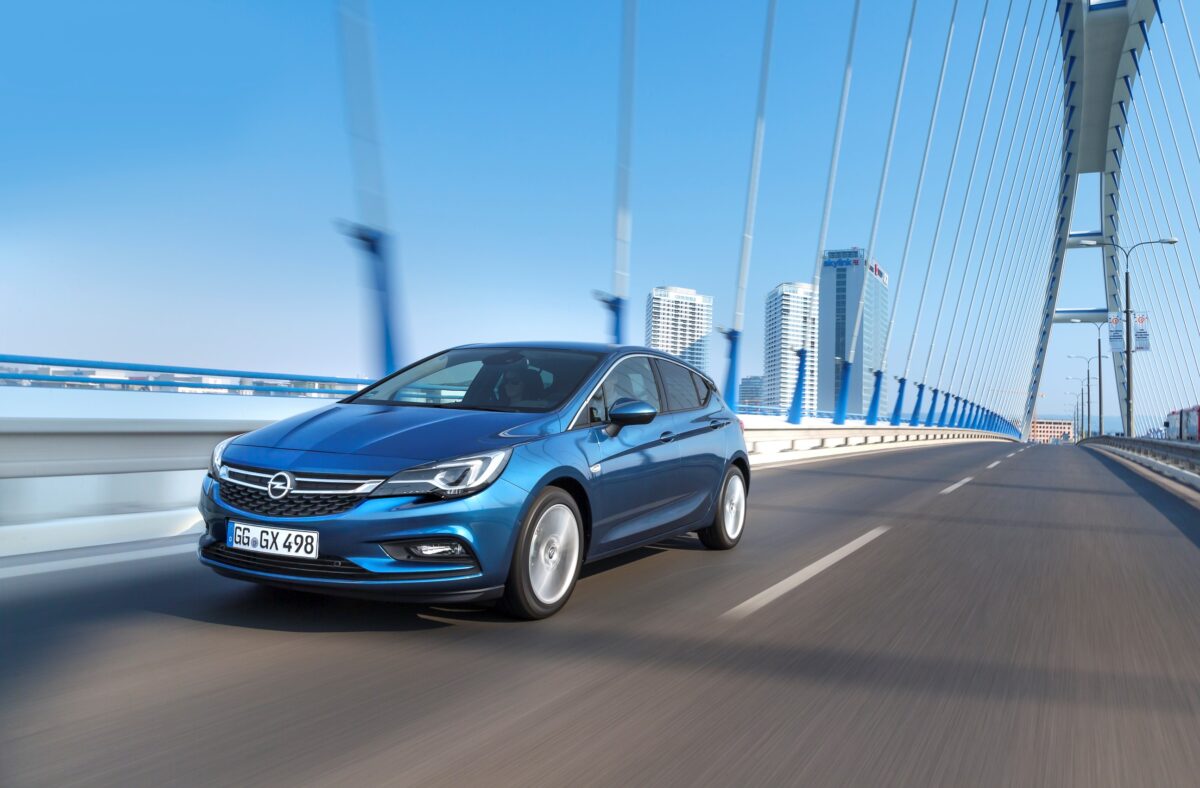 Το Opel Astra «Αυτοκίνητο της Χρονιάς» και στη Ν. Αφρική! (photos)