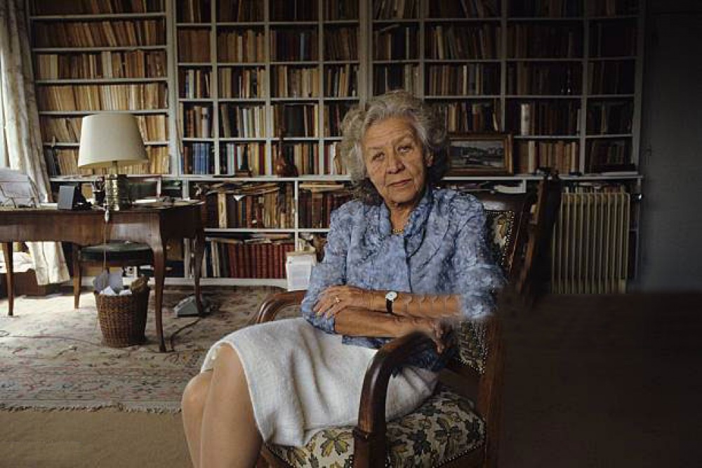 Ζακλίν ντε Ρομιγί:Όλος ο κόσμος πρέπει να μάθει Ελληνικά, γιατί η Ελληνική γλώσσα  βοηθάει πρώτα απ` όλα να καταλάβουμε τη δική μας γλώσσα…