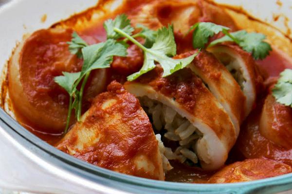 Σαρακοστιανή  συνταγή Νο 11: Πρόταση για Μεγάλη Τρίτη-Νηστίσιμο (γεμιστό) καλαμάρι