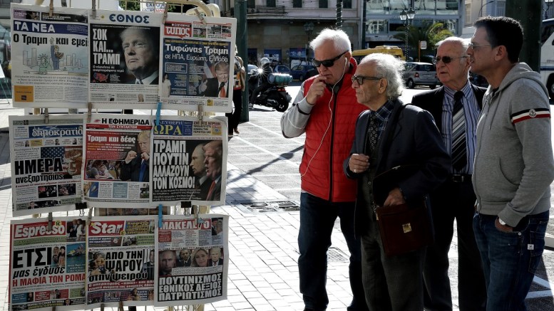 Ο αργός θάνατος των εφημερίδων