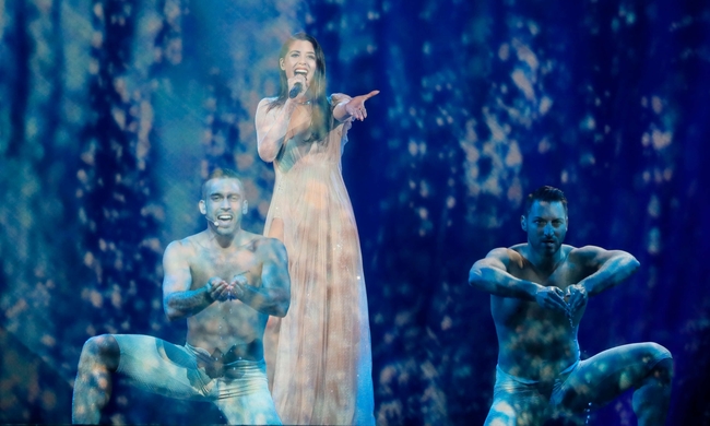 Survivor εναντίον Eurovision απόψε