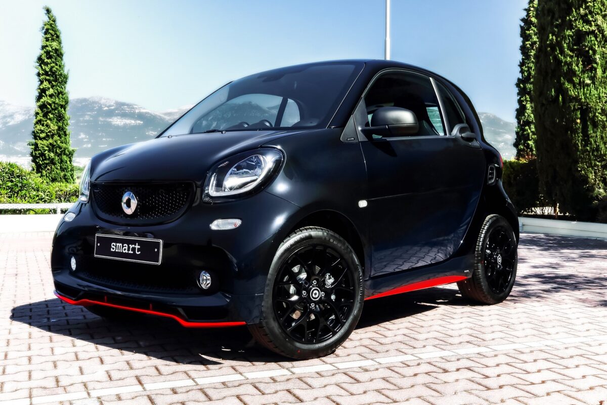 Έρχονται τα smart fortwo Dark Knight και forfour Dark Matter! (photos)