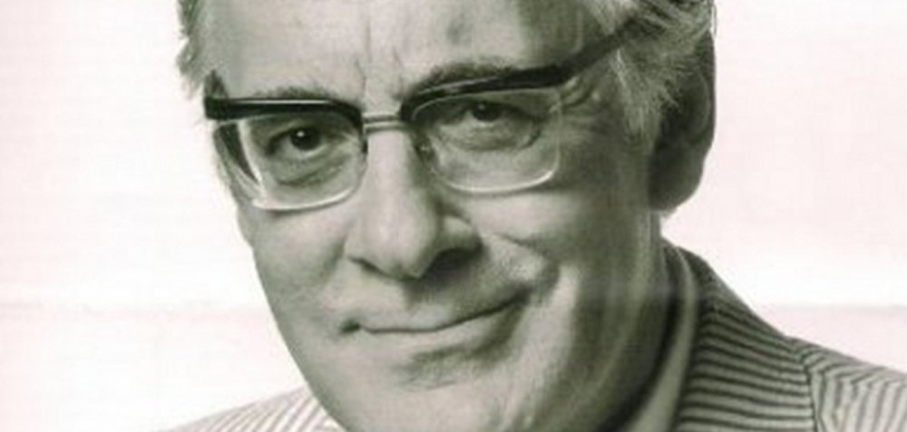 Φρέντυ Γερμανός:Φαίνεται πως κάποια μαγικά πλάσματα δίνουν ραντεβού όταν έρχονται στον κόσμο αυτό.