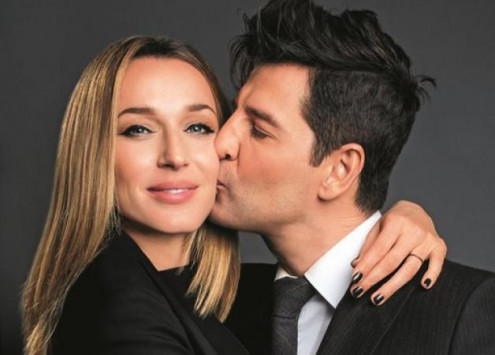 Σάκης Ρουβάς & Κάτια Ζυγούλη | Το ιδιόχειρο προσκλητήριο του γάμου & η τρυφερή κίνηση του ζευγαριού