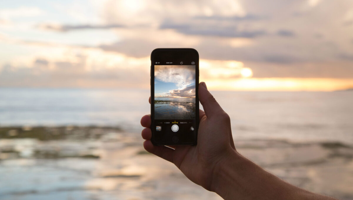 Τέλος από σήμερα το roaming στις χώρες τις ΕΕ