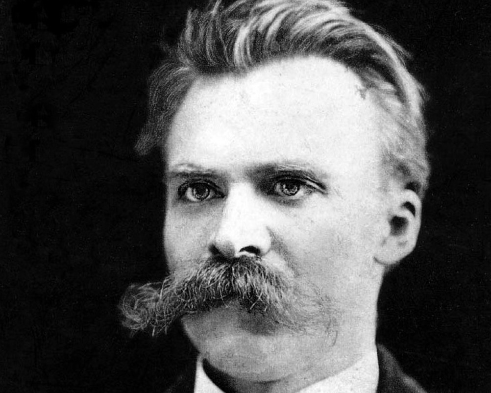 Friedrich Nietzsche: Η γυναίκα μαθαίνει να μισεί όσο ξεμαθαίνει να γοητεύει