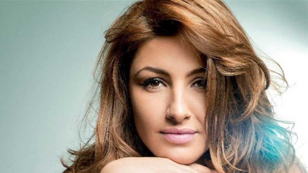 Έλενα Παπαρίζου: Έχω τις ρυτιδούλες μου, μεγάλη διαφορά έχει και το σώμα… Είμαι αυτή που είμαι…