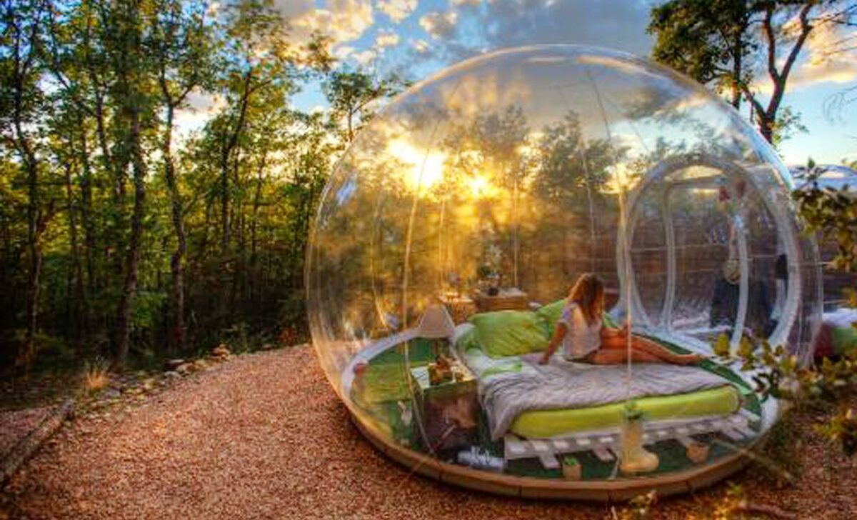 Buubble Hotel: Πώς είναι να ζεις μέσα σε μία φούσκα κάτω από τα αστέρια
