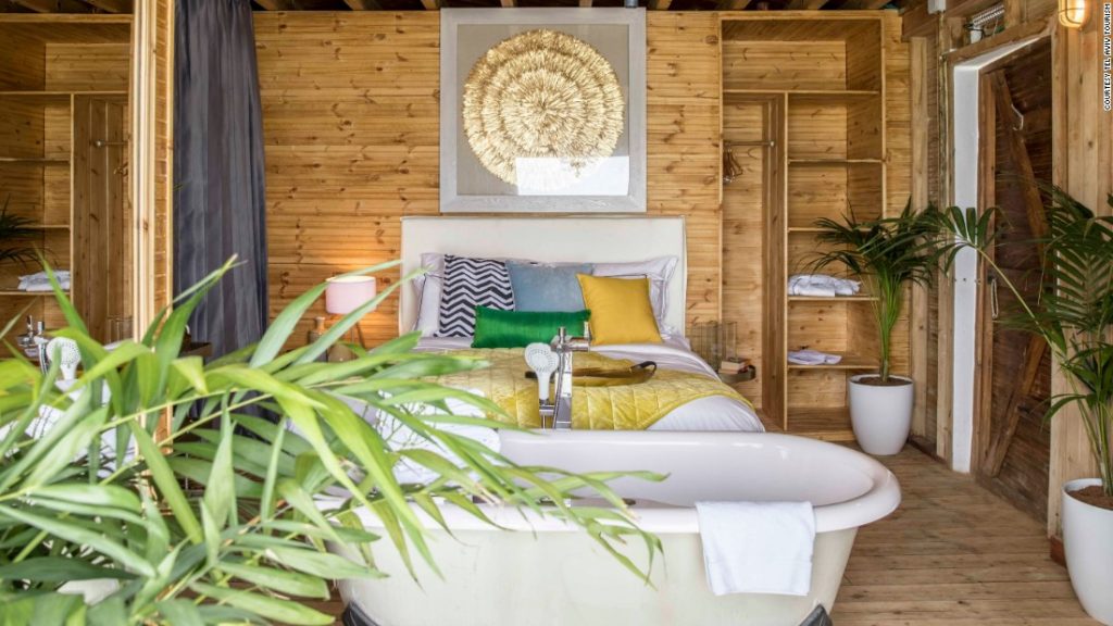 Ξενοδοχεία προσφέρουν δωμάτια μέσω της Airbnb