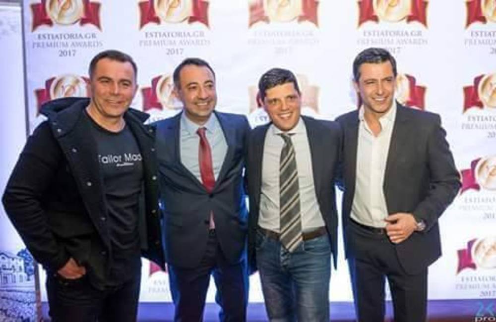 Την Παρασκευή 30 Ιουνίου το λαμπερό cocktail party του Φίλιππου Κούτρα για την επιτυχία των Estiatoria.gr Premium Awards 2017…