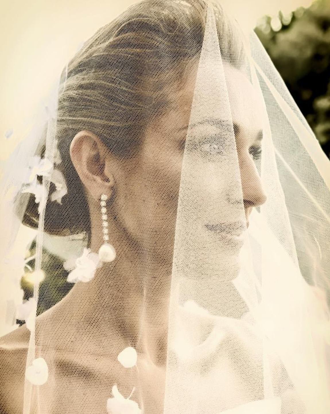 Μάρα Δεσύπρη | Η εκπληκτική φωτογράφιση της νυφικής προετοιμασίας της Κάτιας Ζυγούλη