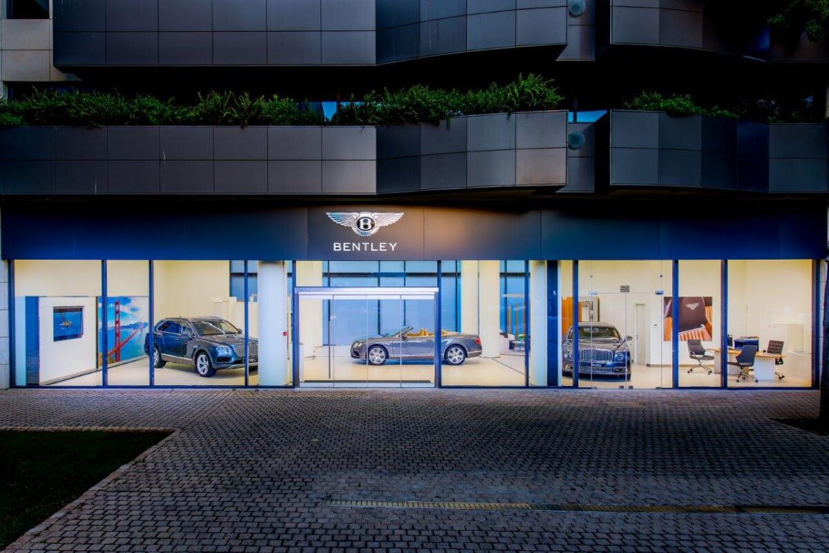 Bentley Athens: Ένας νέος πρωτοποριακός χώρος για τους λάτρεις της αυτοκίνησης (photos)
