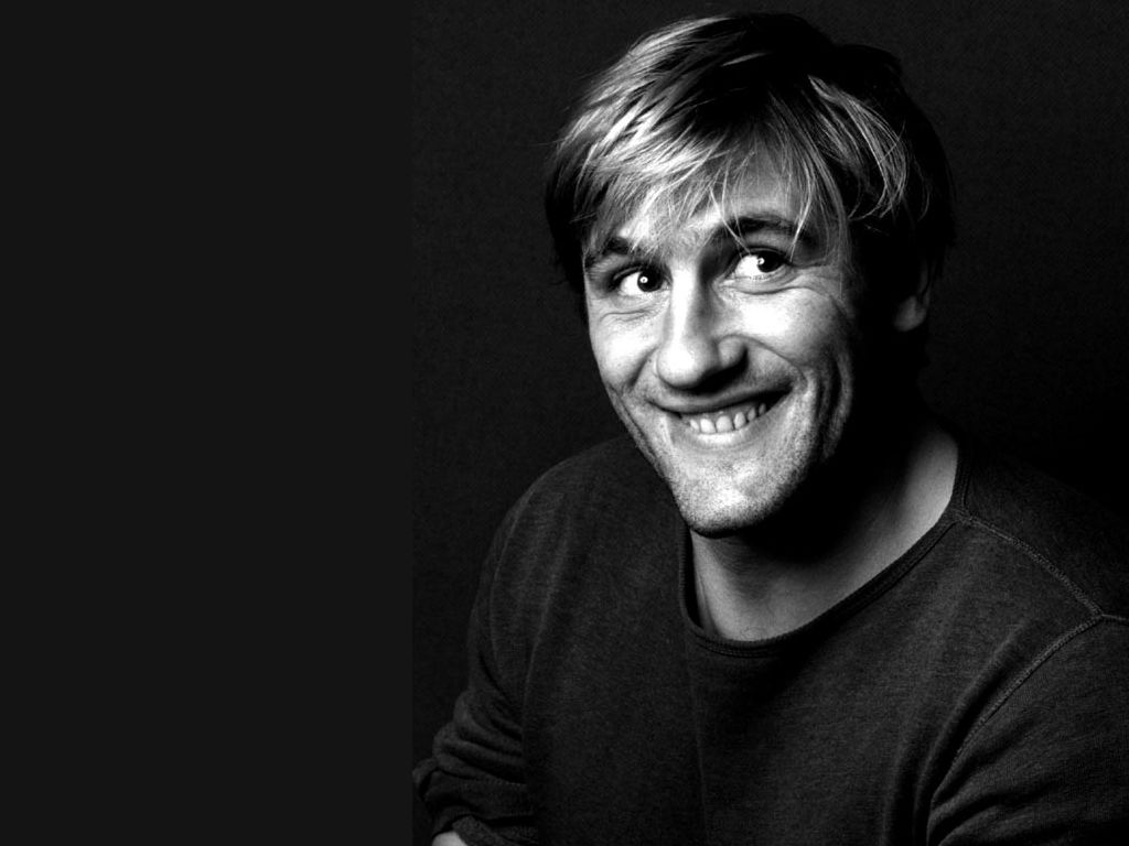 Ζεράρ Ντεπαρντιέ : Kάθε φορά που κάποιος ομοφυλόφυλος με πλησίαζε ζητώντας σεξ, εγώ ζητούσα για αντάλλαγμα χρήματα