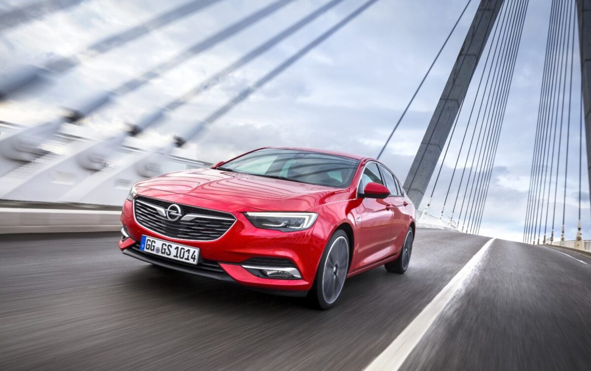 Κι όμως: Με το Opel OnStar ποτέ δεν οδηγείς μόνος! (photos)