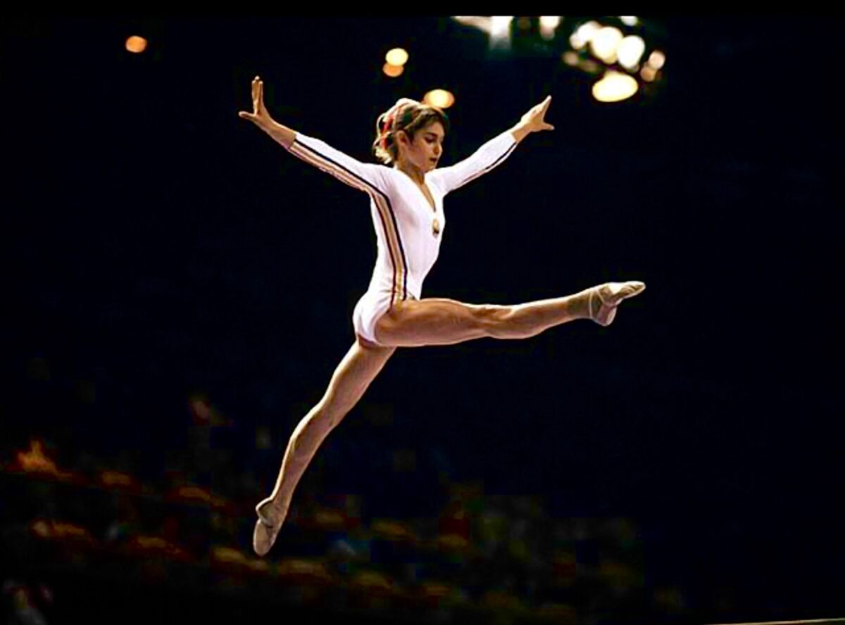 Νάντια Κομανέτσι | Το φαινόμενο της ενόργανης γυμναστικής που άγγιξε την τελειότητα