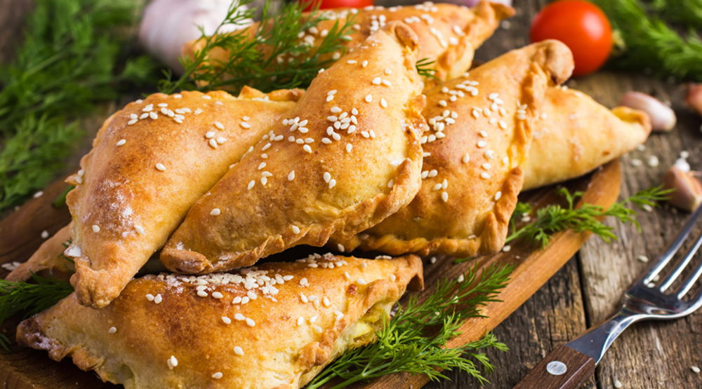 Πιτάκια με ξινομυζήθρα & μπούκοβο | Η πιο γευστική συνταγή!