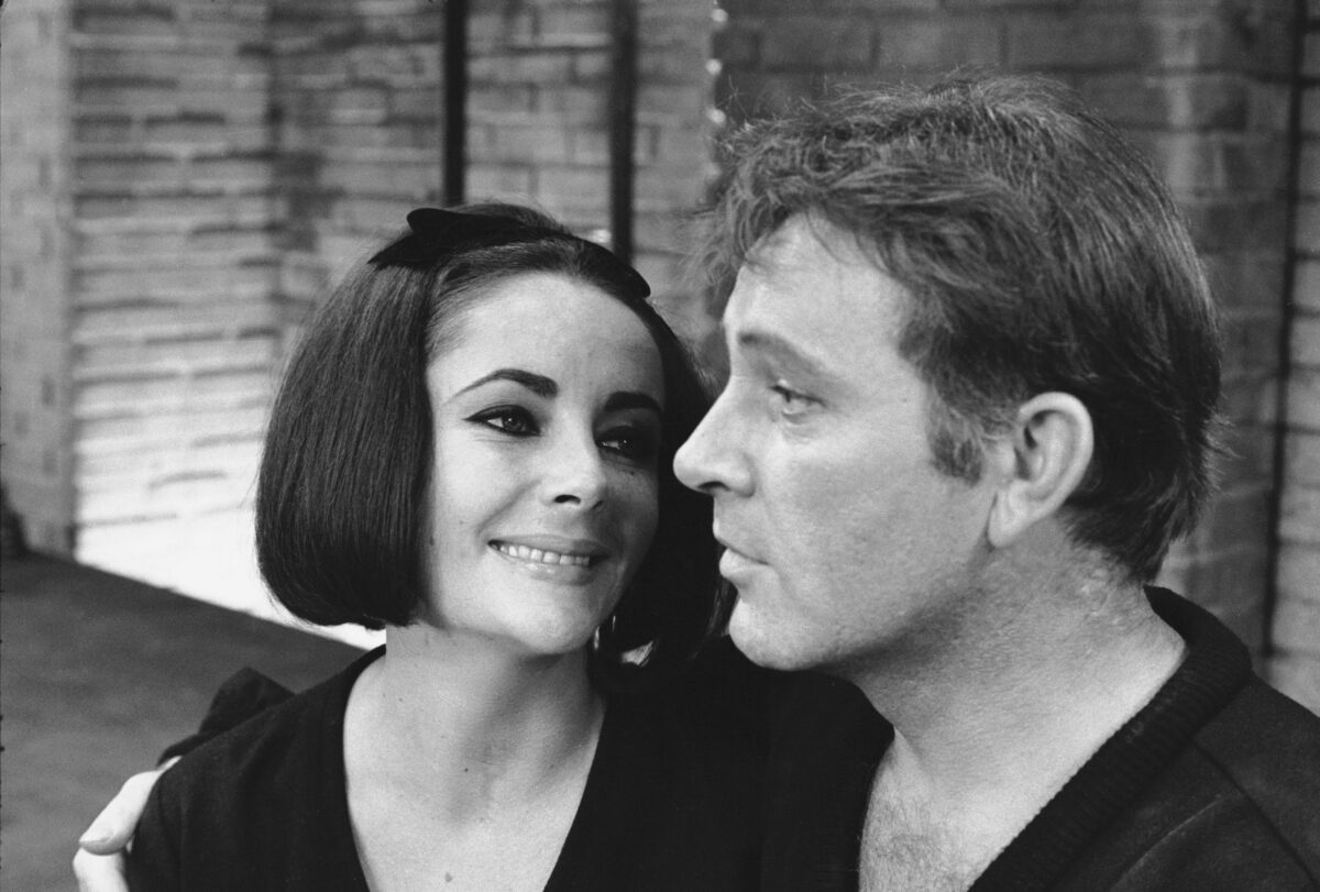 Ρίτσαρντ Μπάρτον | Η Ελίζαμπεθ Τέιλορ ήταν ο μεγάλος έρωτας & η καταστροφή του;