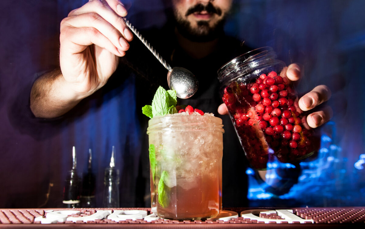«Three Dots and a Dash»: Για tailor made υπηρεσίες bartending