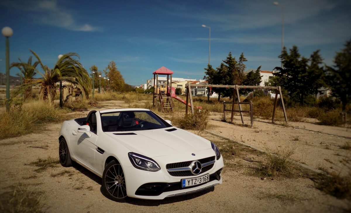 Klik Drive || Δοκιμάζουμε την σέξι Mercedes-Benz SLC 180 (photos)