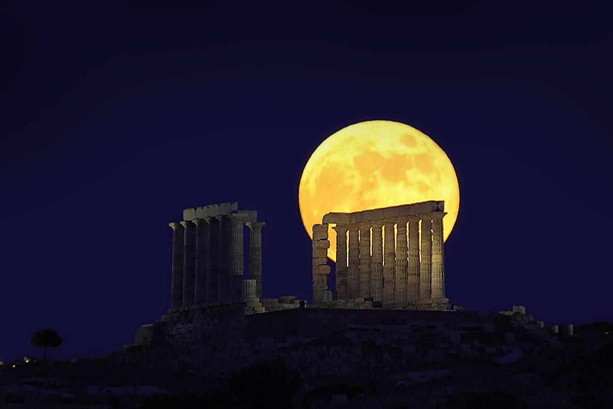 75.000 άνθρωποι απόλαυσαν την πανσέληνο του Αυγούστου στους αρχαιολογικούς χώρους της Ελλάδας