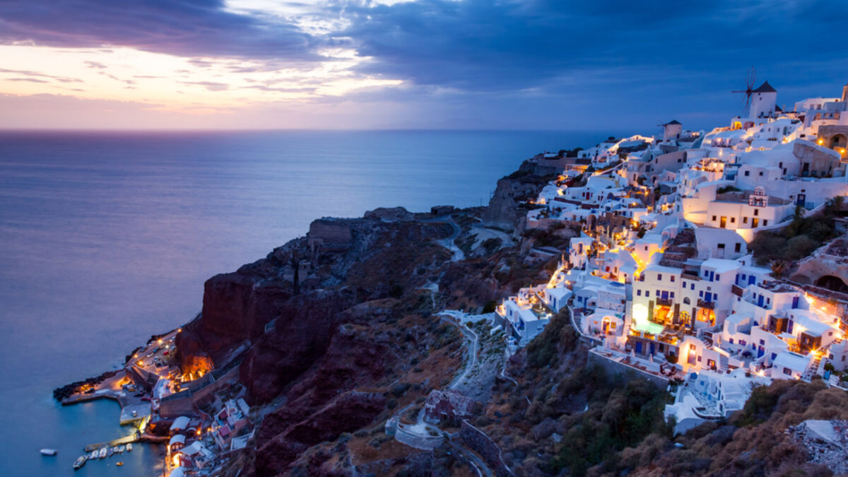 Το απαιτητικό κοινό του Conde Nast Traveller ψήφισε τα Ελληνικά ως τα καλύτερα νησιά στον κόσμο