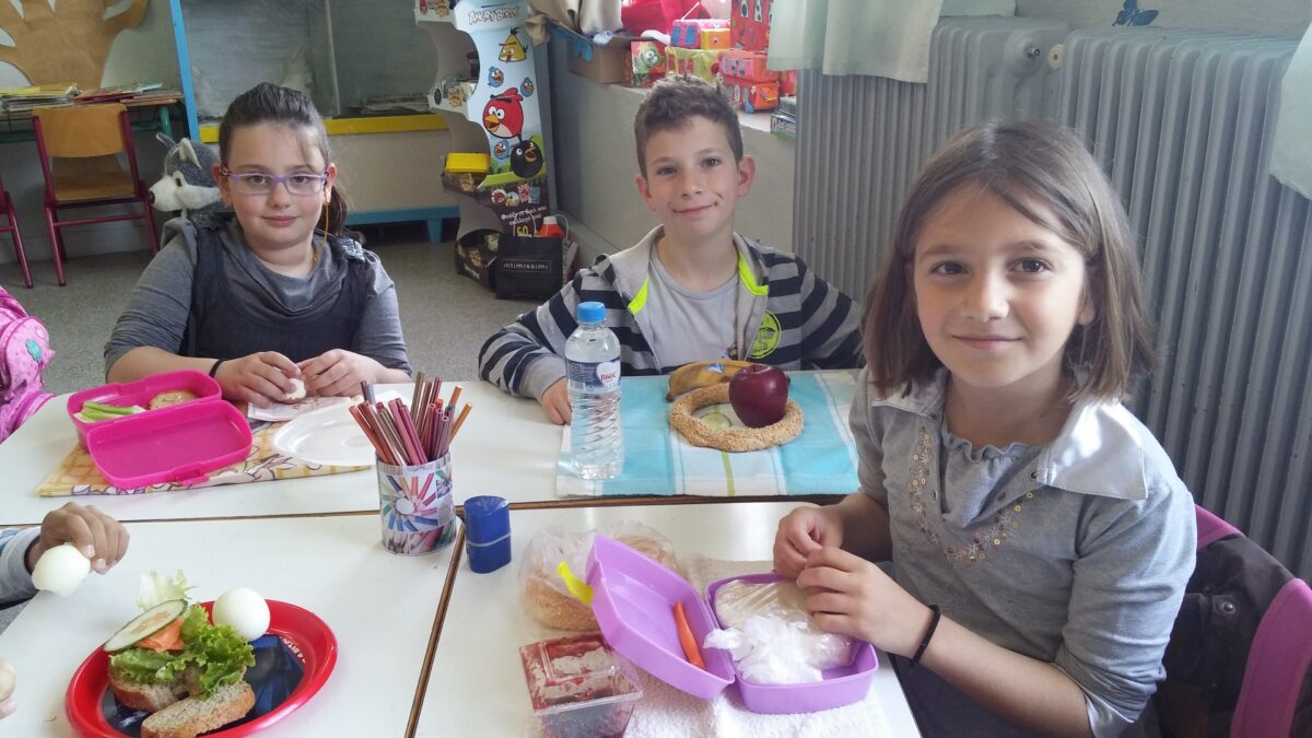 Εκατοντάδες δωρεάν πρωινά σε μαθητές σχολείων του Ηρακλείου